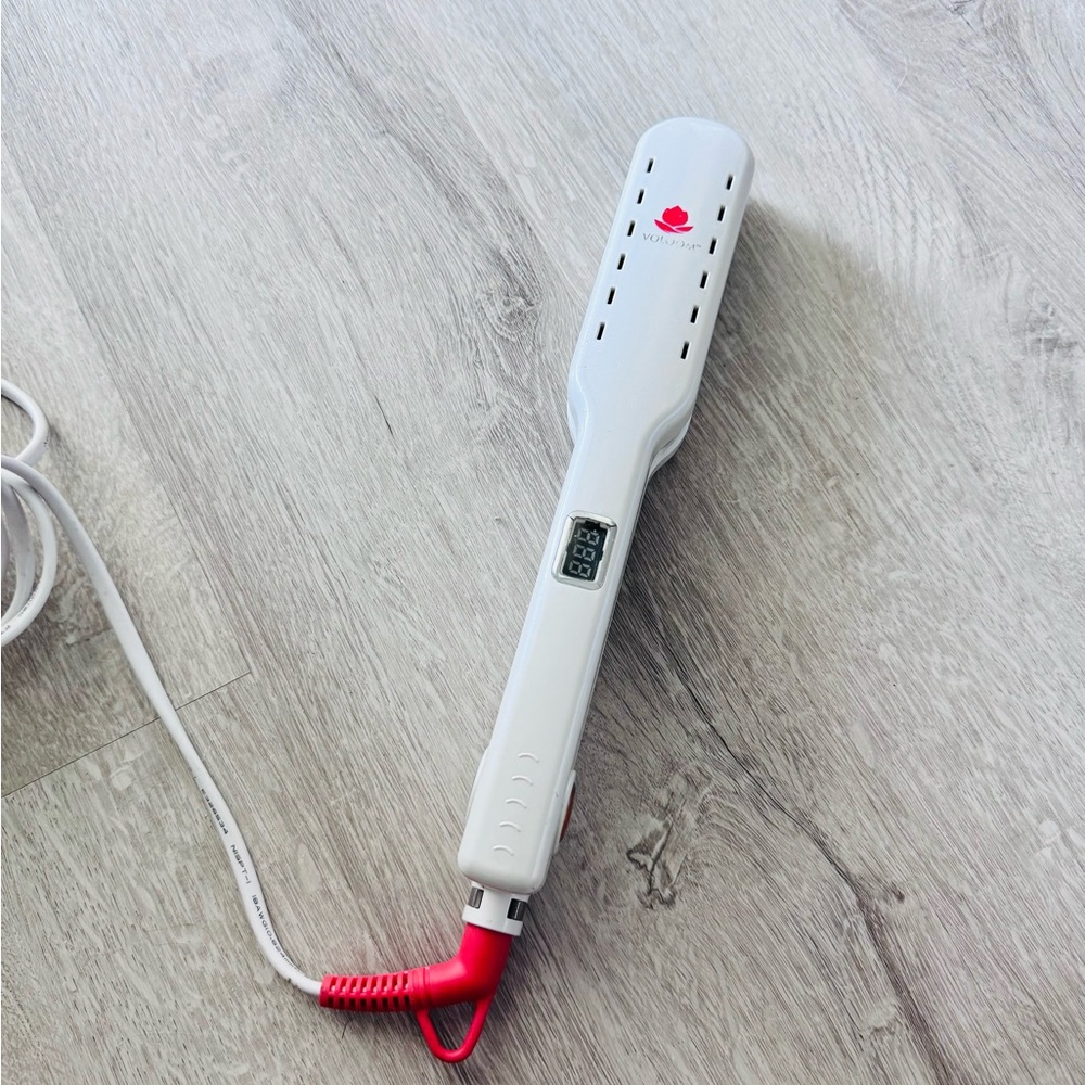 Voloom Hair Volumizing Iron